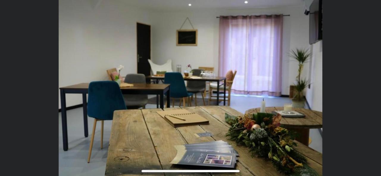 Aux Fines Bulles Gite Et Chambres D Hotes Neuve-Maison Exteriör bild