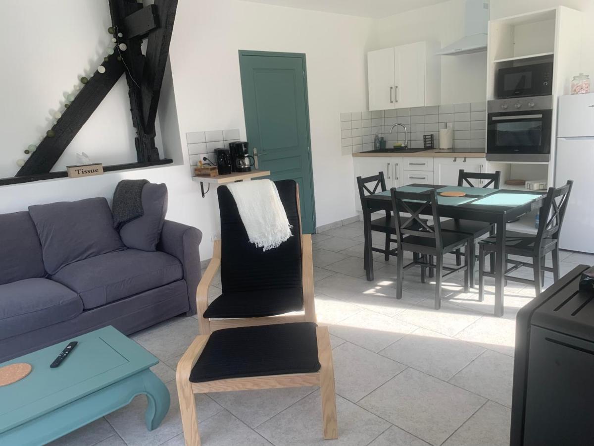 Aux Fines Bulles Gite Et Chambres D Hotes Neuve-Maison Exteriör bild