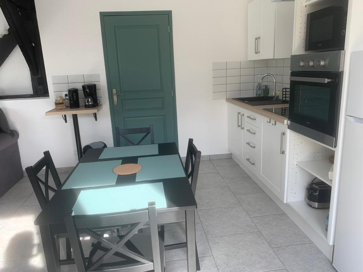 Aux Fines Bulles Gite Et Chambres D Hotes Neuve-Maison Exteriör bild